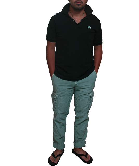 ラコステブラックポロシャツ