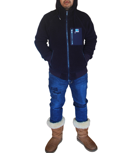 ヘリーハンセン（HELLY HANSEN）フリースコーデ