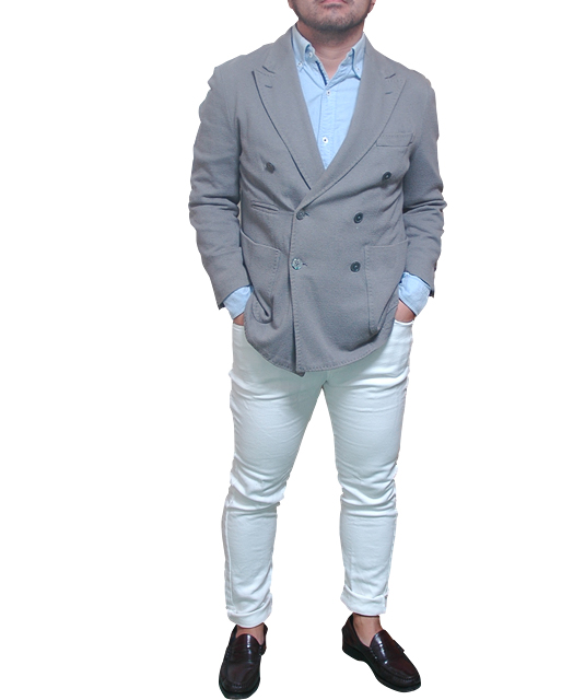 ダブルジャケット白パンスタイル